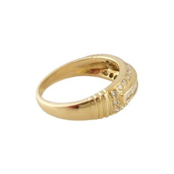 Vintage 14 Karat Yellow Gold and Diamond Ring Size 7 #14650 - Picture 3 of 5